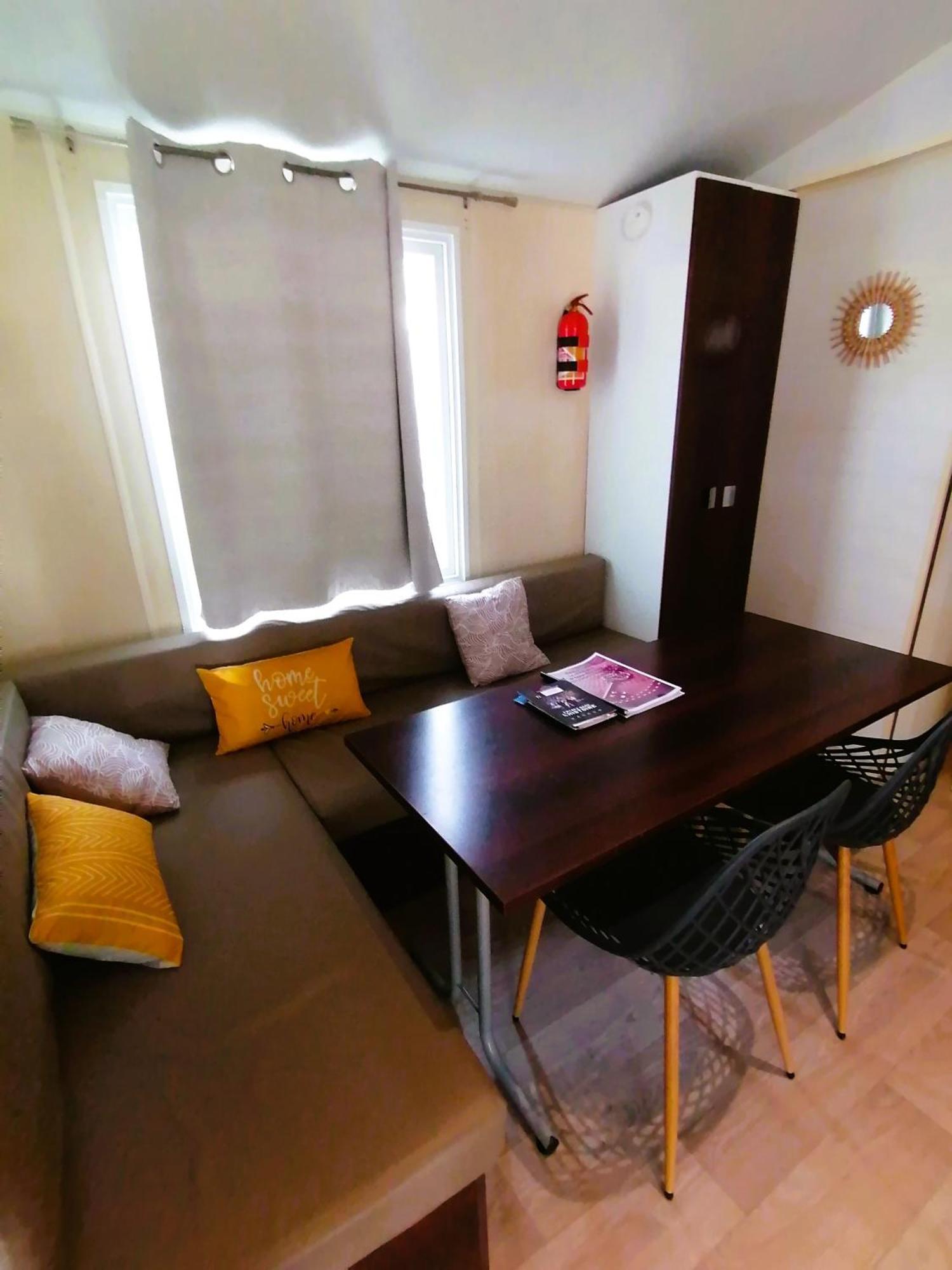 פור-א-נובל Entre Mer Et Roseaux - Piscine - Proche Centre Et Mer - Petfriendly חדר תמונה